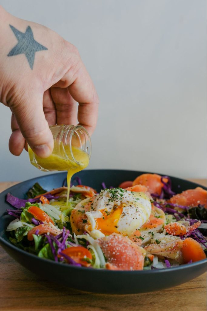 6raccoonのスモークサーモンサラダ