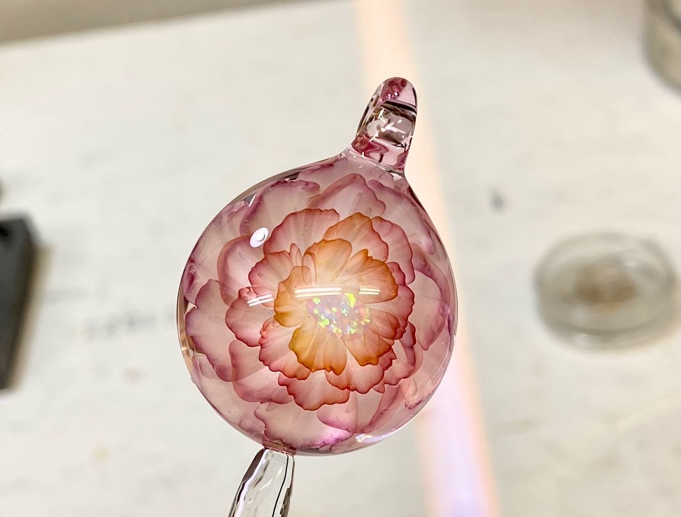 玉響glass】スワールデザインペンダント ポリシリケイトガラス 一品物