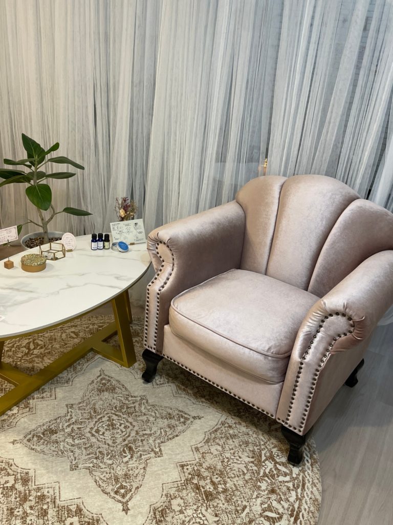 カウンセリング、ソファ