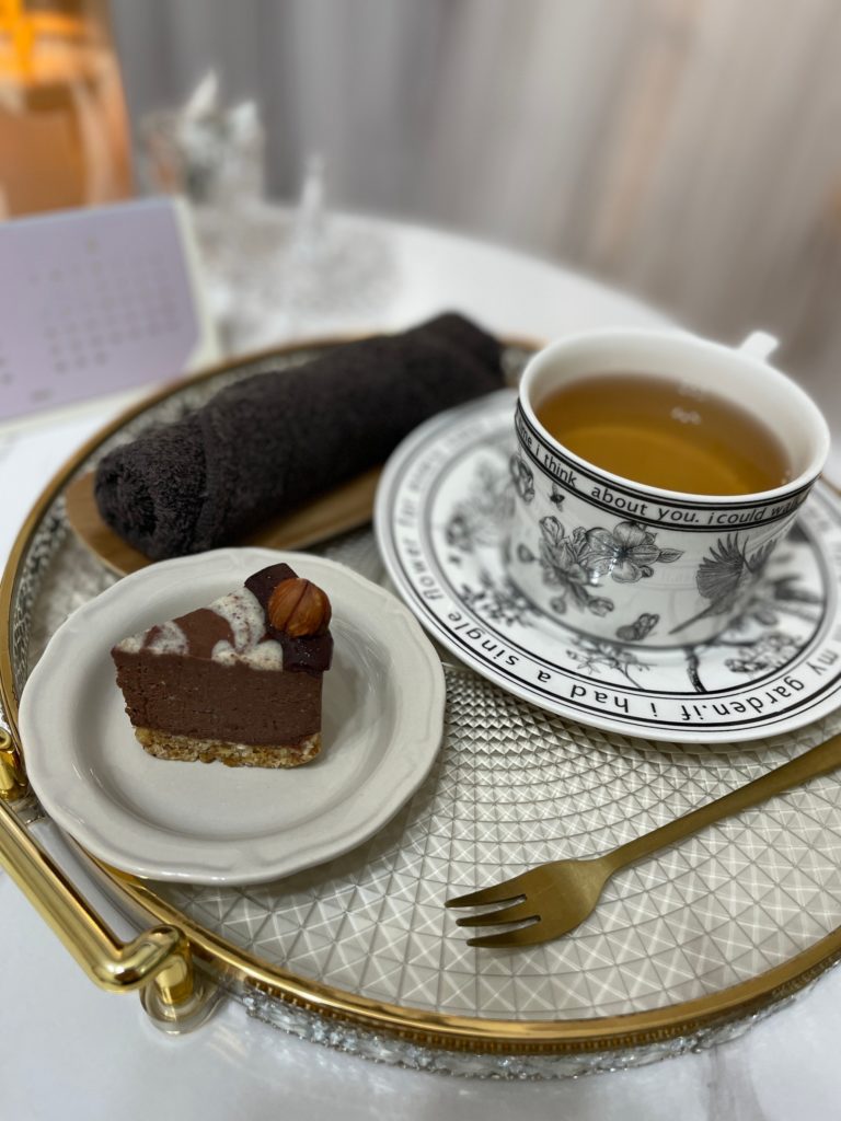 アフターティー