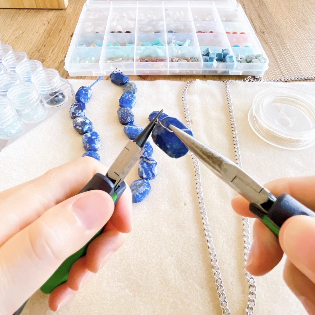 一つずつ心を込めて丁寧に仕上げる