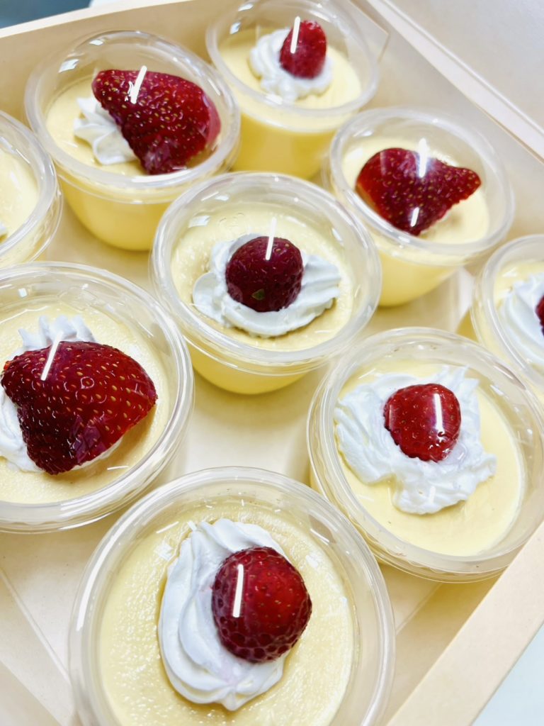 スイーツも販売