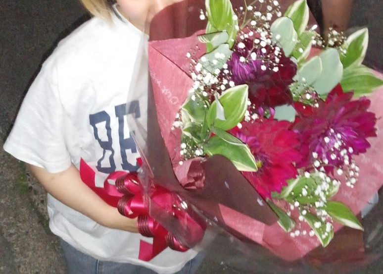 楽しそうに働くスタッフ