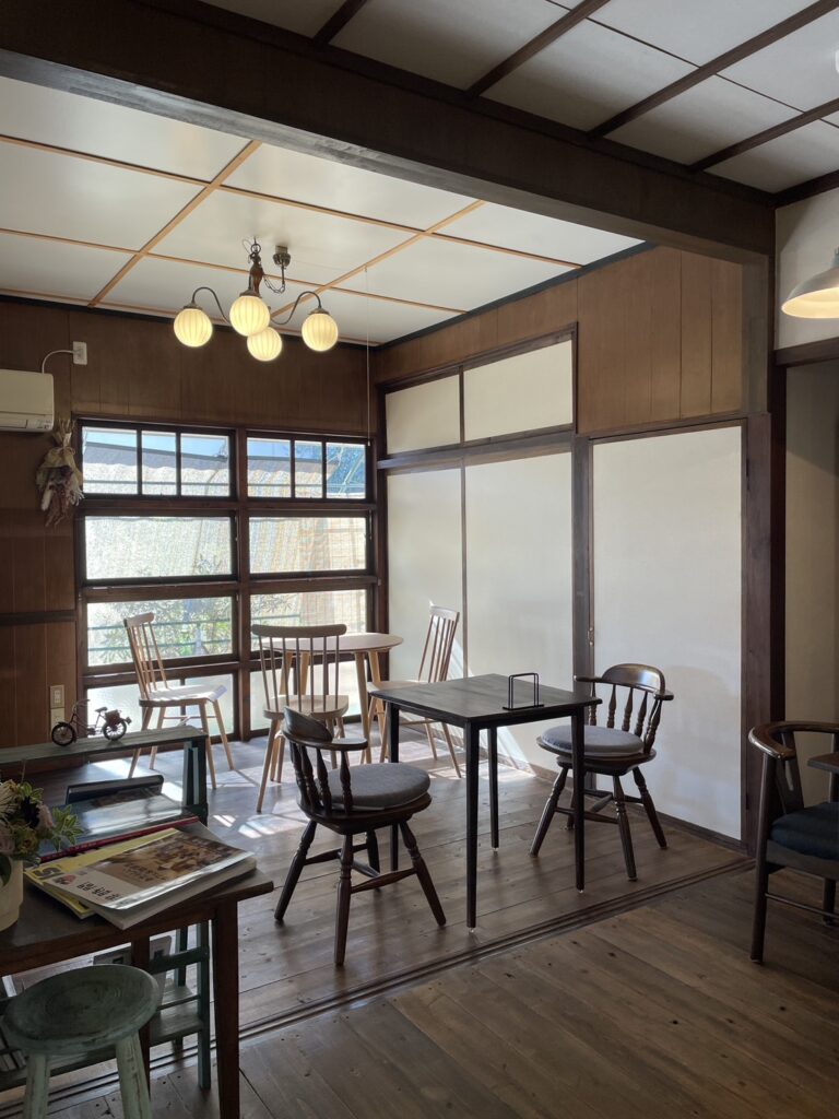 古民家を改装した店内