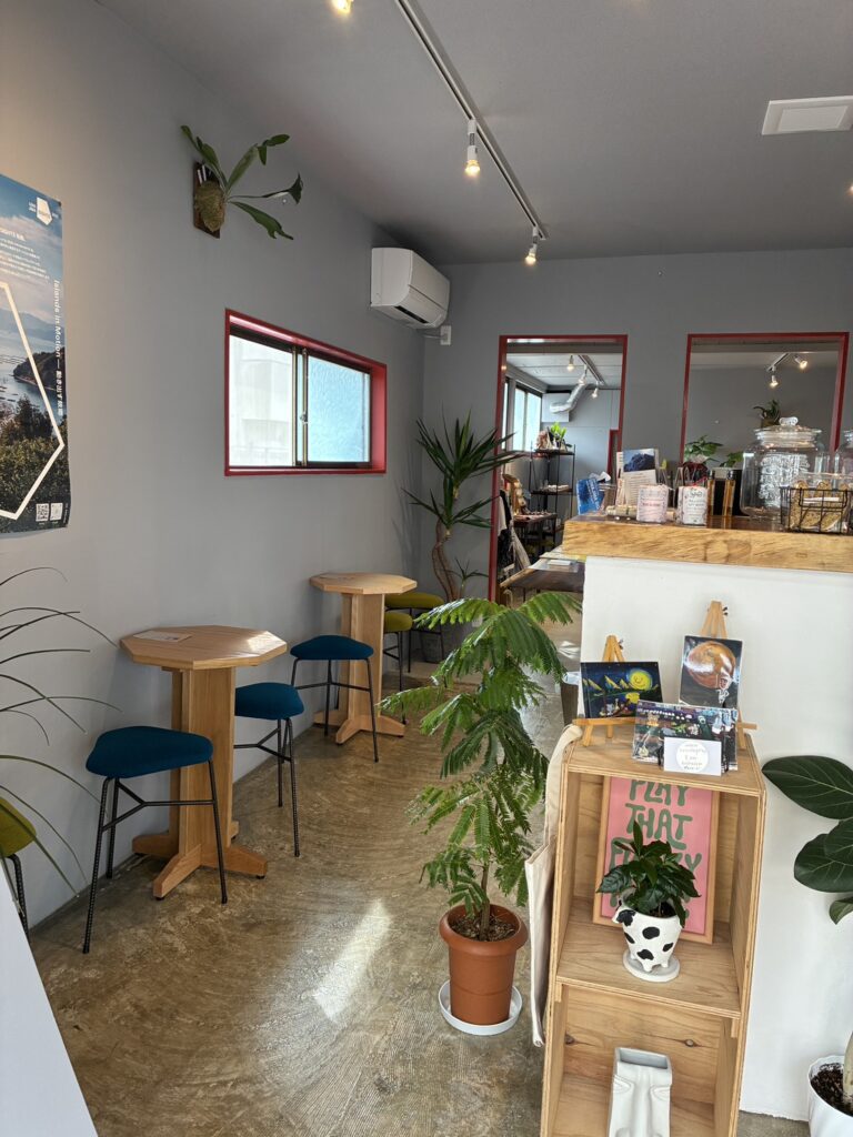 一人でも利用しやすいアカリスタンド