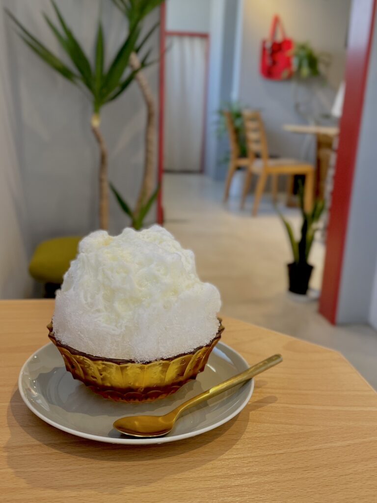 白いかき氷