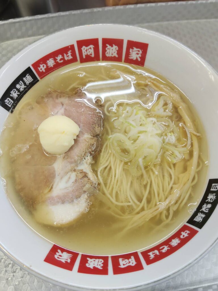 塩バターラーメン