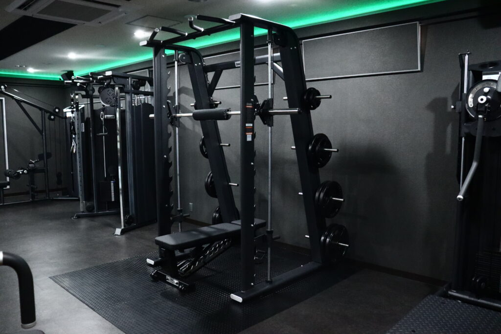充実のトレーニングマシーンを完備している24時間スポーツジム【スマジム 南島原店】