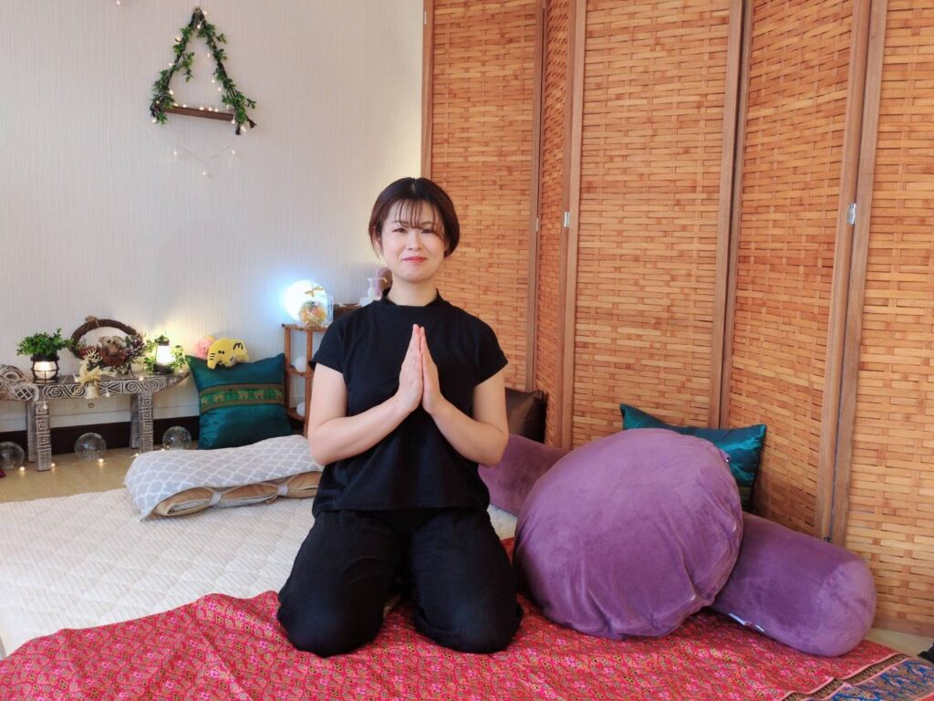 「タイ古式・リラクゼーションサロンHarpTone」のオーナーセラピスト・渡邊さん