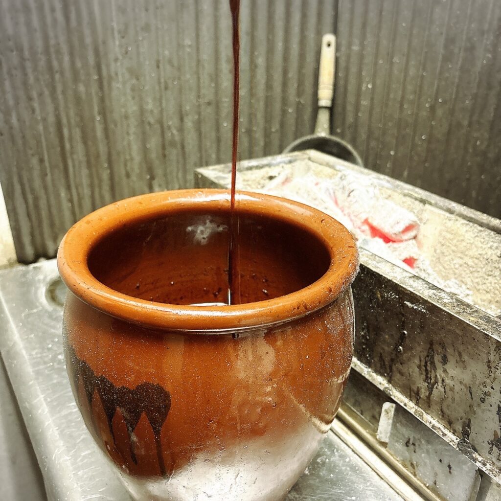 焼き鳥居酒屋 らっかせいの秘伝のタレ