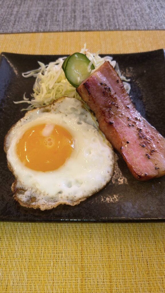 ベーコンエッグ